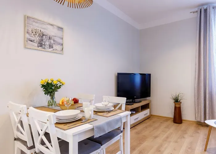 Komandorski Na Wzgorzu *